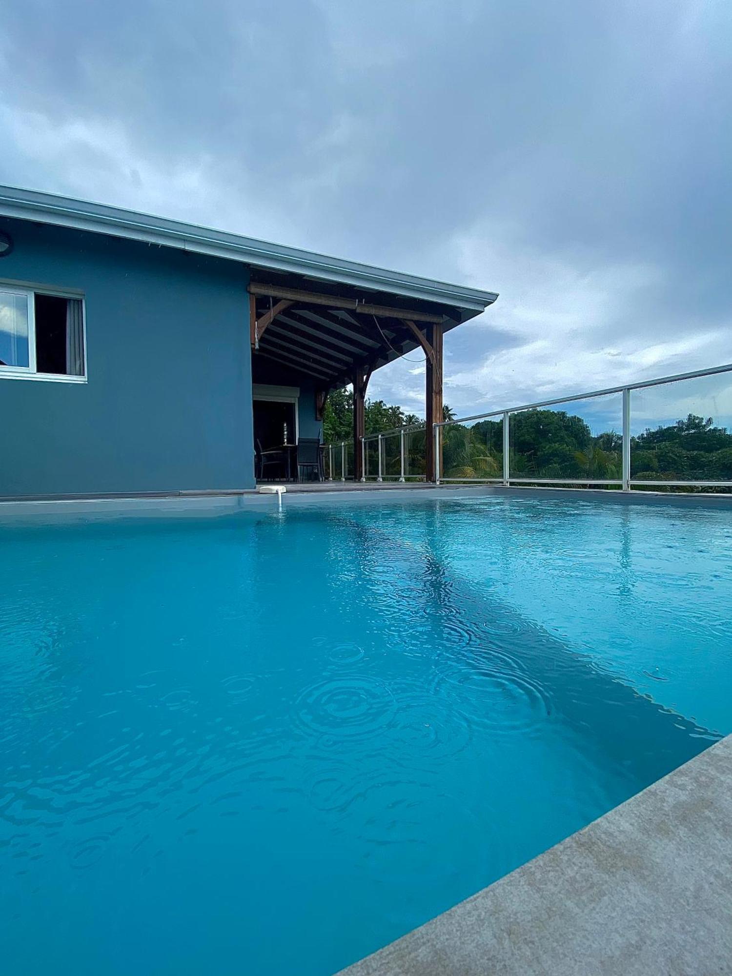 Les Villas Pameyaque 2 F2 Avec 1 Piscine Et 1 F3 Avec 1 Piscine, Superbe Vue Sur La Mer Riviere-Salee Eksteriør bilde